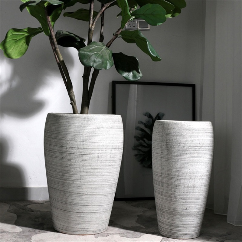 Vaso de cerâmica para decoração de jardim doméstico