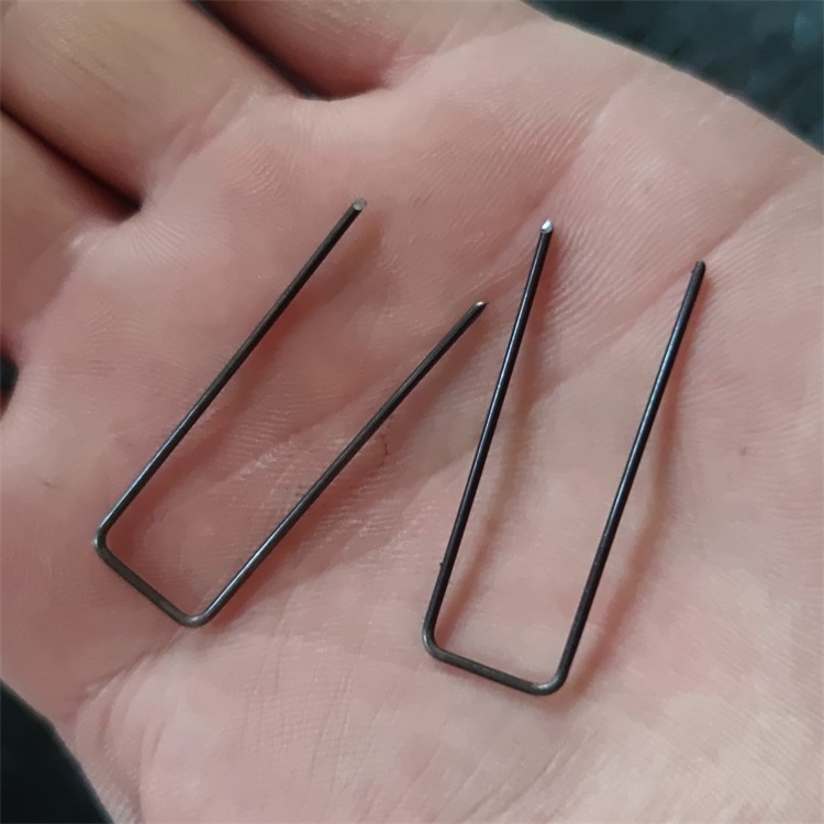 Pregos para estacas de jardim